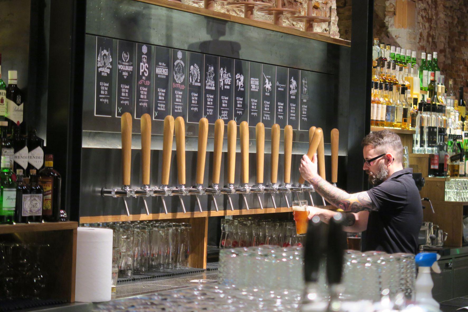 Glorious Bastards Linz Bier Guide